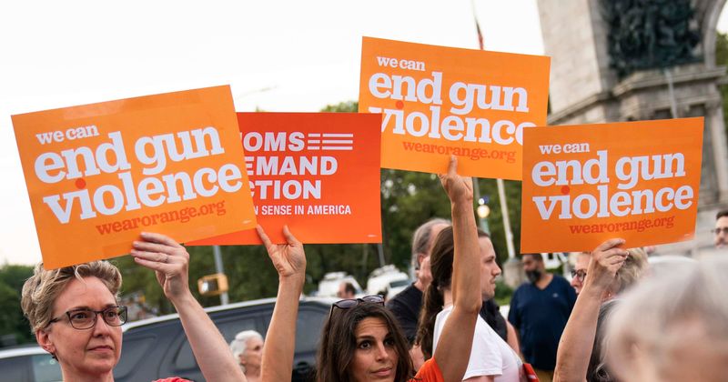 Massive NRA lobby, pro-gun judges and other key factors which could defeat any gun buy-back scheme in the US