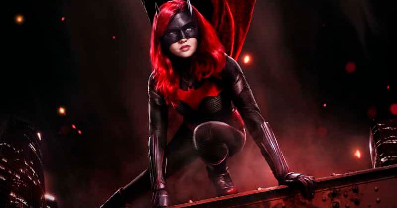 'Batwoman' inspired by Greg Rucka's 'Elegy', but CW series strays majorly from plotline of comic book
