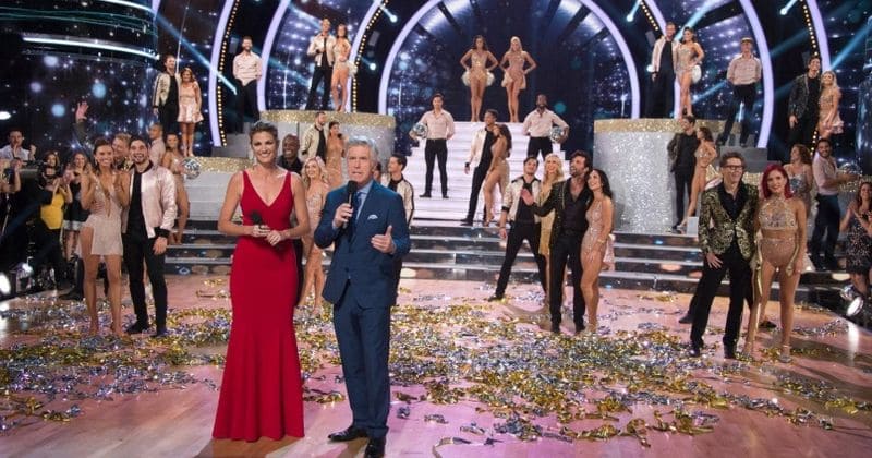 'Dancing with the Stars' season 27 week 1 recap: A shocking act, an injured shoulder, and an inappropriate joke