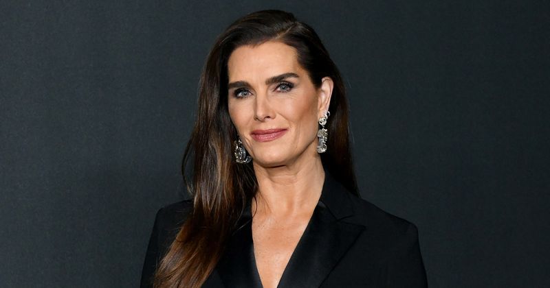 Brooke Shields says her daughters want her to go under the knife even though she's 'scared' of invasive cosmetic surgery