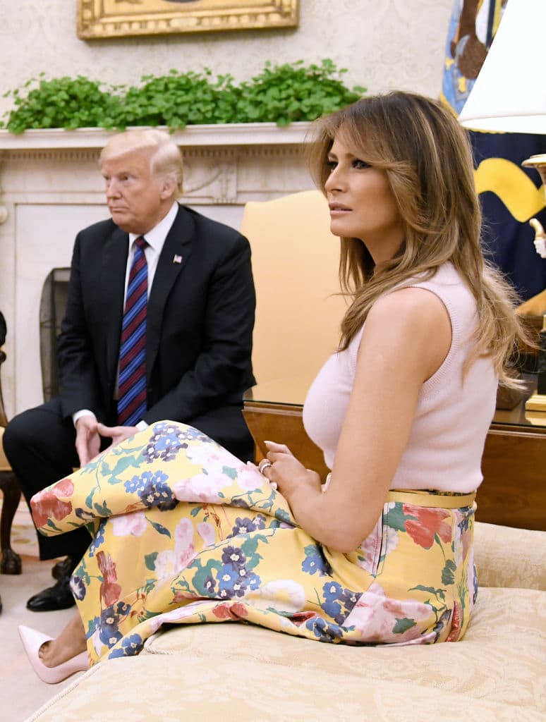 Donald Trump and Melania Trump hold a bilateral meeting with Kenyan President Uhuru Kenyatta and Mrs. Margaret Kenyatta in the Oval Office of the White House August 27, 2018 in Washington, DC. (Photo by Olivier Douliery-Pool/Getty Images)