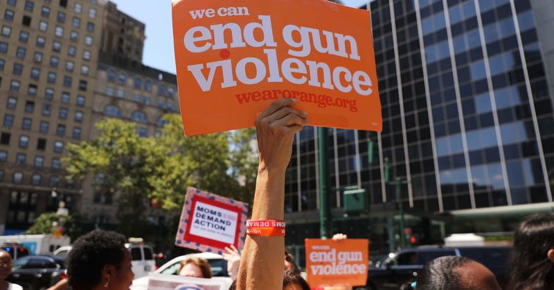 Democratic presidential candidates bring focus back on gun violence at Las Vegas forum amid impeachment calls