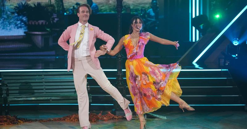 'Dancing With The Stars' season 28: Shocked fans claim James Van Der Beek and Emma were 'robbed' after seeing their low scores
