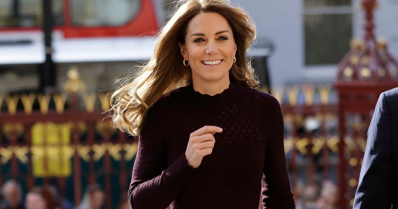 Kate Middleton embraces fall fashion in chic green culottes and plum sweater as she steps out for a museum visit