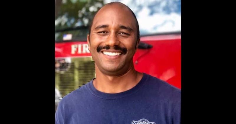 'Hero' firefighter saves woman by performing CPR for 30 minutes after she suffered a cardiac arrest mid-flight