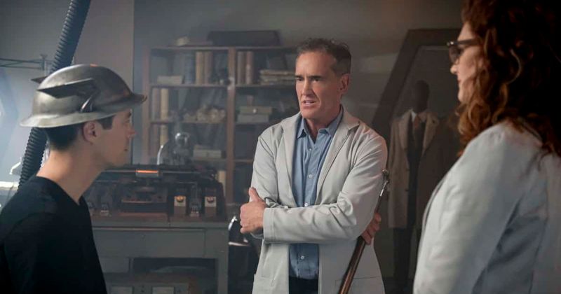 'The Flash' Season 6 Episode 2 preview: Barry take a trip to the future while we prepare for more Bloodwork and the 'Crisis'