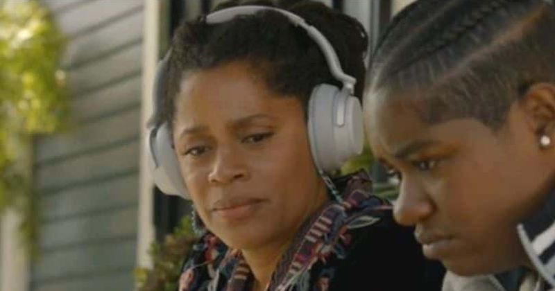 'All American' Season 2: Fans want Coop's mother to accept her gay daughter and welcome Patience