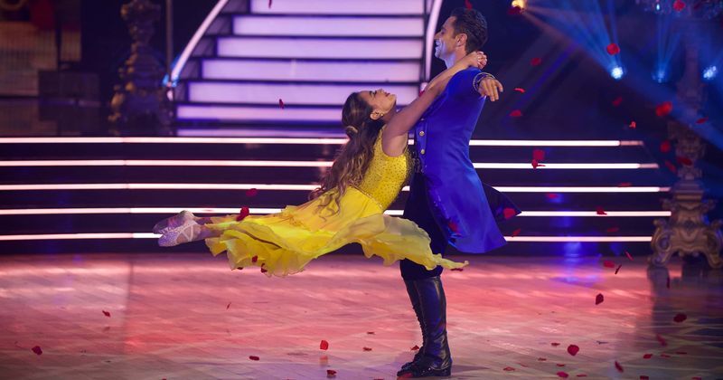 'Dancing With The Stars' Season 28: Ally Brooke and Sasha receive the first set of 9s from the judges and fans can't keep calm!