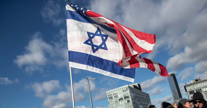 Teacher says Jewish primary class will be 'shipped to gas chambers' if they didn't do homework, sacked