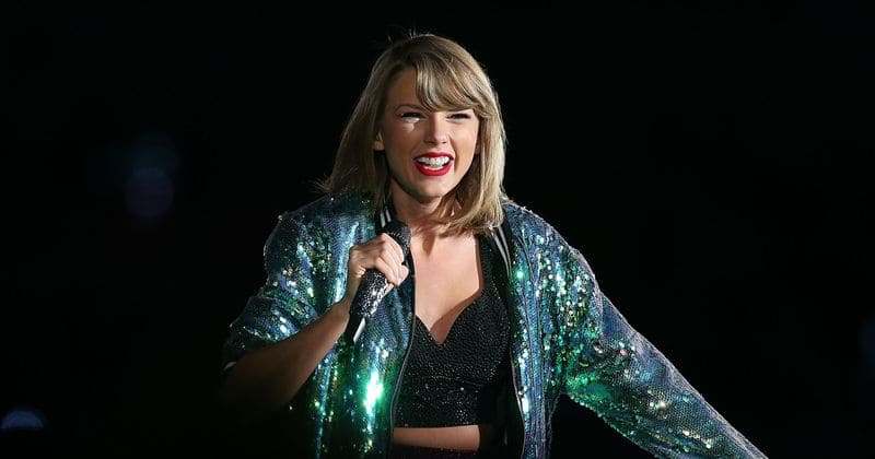 Thousands register to vote after Taylor Swift's Instagram post