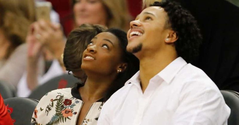 Simone Biles admires 'awesome' boyfriend's reaction to her win: 'Screams into phone and tells me how proud he is'