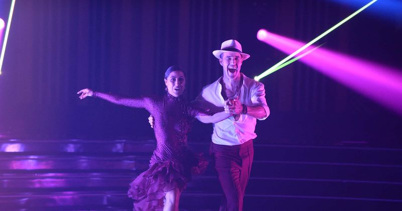 'Dancing With The Stars' Season 28: James Van Der Beek's samba routine has fans going crazy for his 'swinging hips'