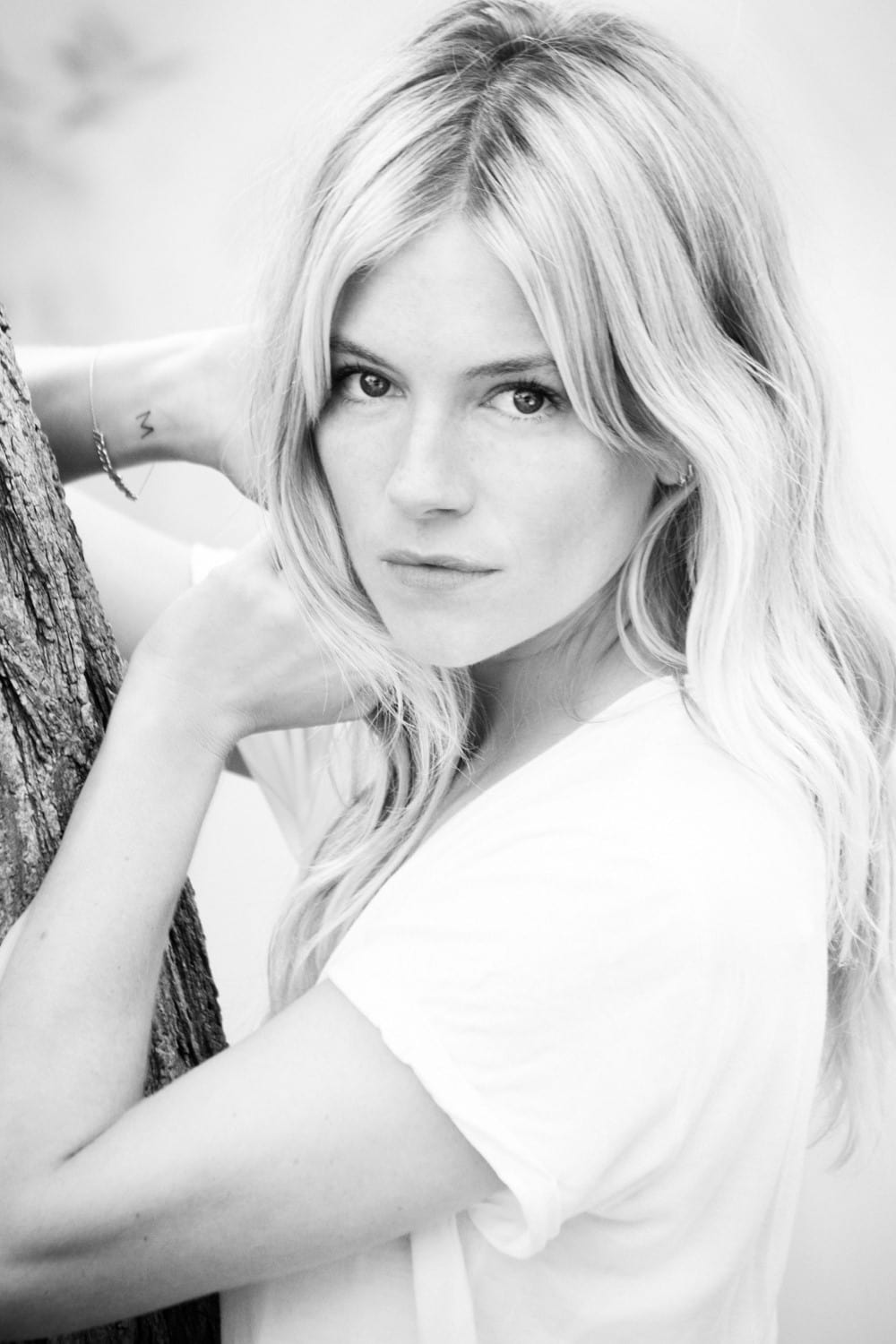 Sienna Miller will portray Elizabeth 'Beth' Ailes, former NBC news producer and wife of Roger Ailes
