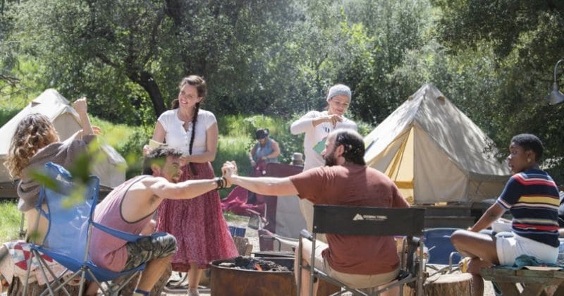 'Camping' episode 1 review: Jennifer Garner's Kathryn is obsessive, compulsive and not easily relatable