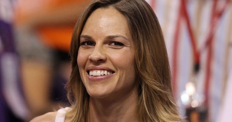 'What They Had': New clip features Hilary Swank and Robert Forster ahead of release