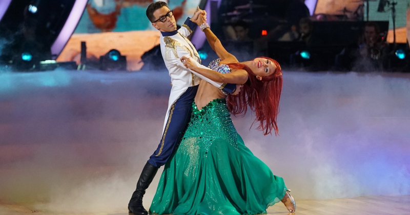 'DWTS' season 27: Did Bobby Bones just shade Alexis Ren and other contestants over Disneyland visit?