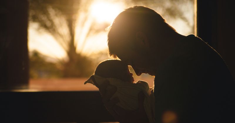 Children born to fathers above the age of 35 are at a higher risk of having birth defects: Study