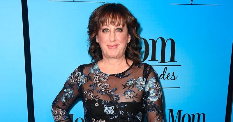 'Mom's Beth Hall on playing an oddly interesting emotional mess on the show: 'I can't think of anything I would change about Wendy'