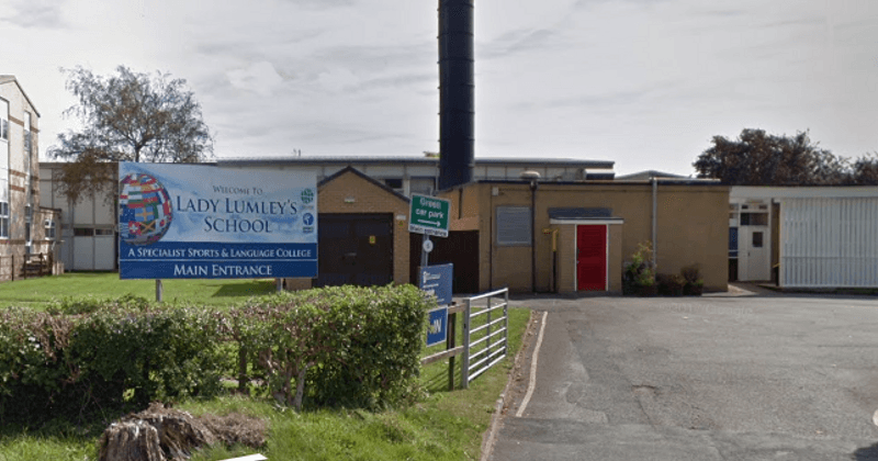 School cancels Christmas celebrations for being 'too commercial, stressful'; asks students to justify and change teacher's mind