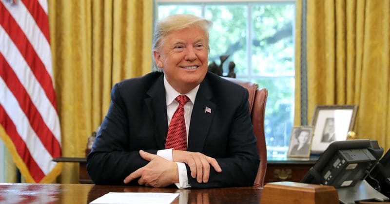 "Average" student roasts Donald Trump for not knowing the difference between weather and climate