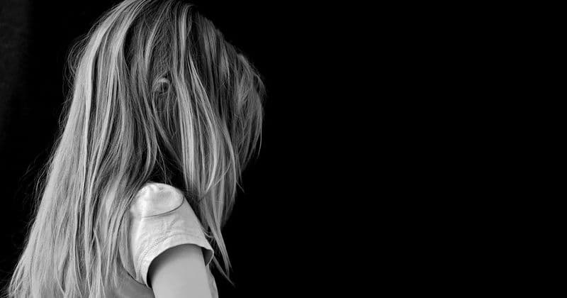 Man kidnaps 7-year-old girl from supermarket during Christmas shopping, drags her to nearby bushes and sexually assaults her