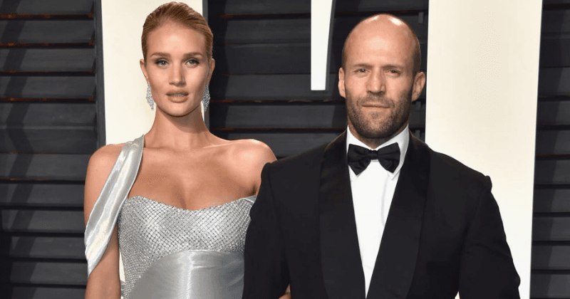 Rosie Huntington-Whiteley and Jason Statham plan to tie the knot in an intimate New Year's Eve ceremony