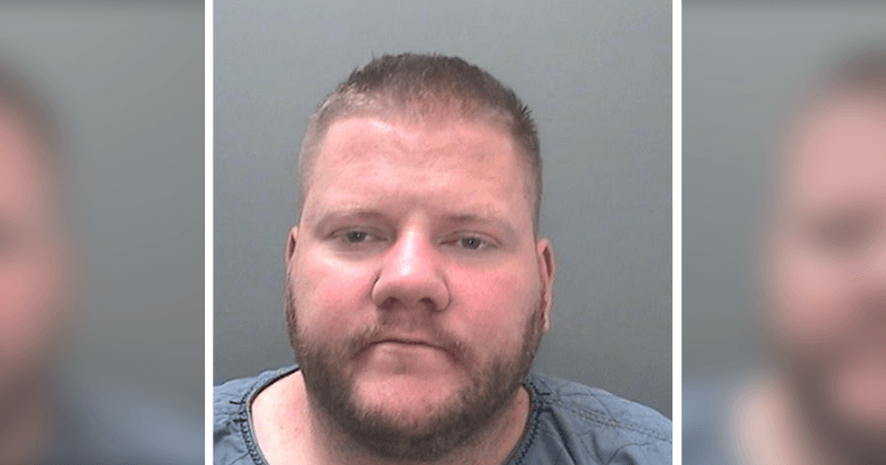 Jealous boyfriend stabs mother-of-three seven times, heads to a pub as she lay bleeding on floor