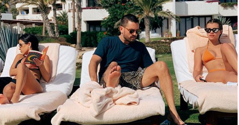 Kourtney Kardashian, Sofia Richie flaunt beach bodies as they vacation together with Scott Disick