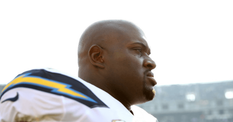 NFL player Brandon Mebane loses his 7-week-old baby girl Makenna to a rare genetic heart condition