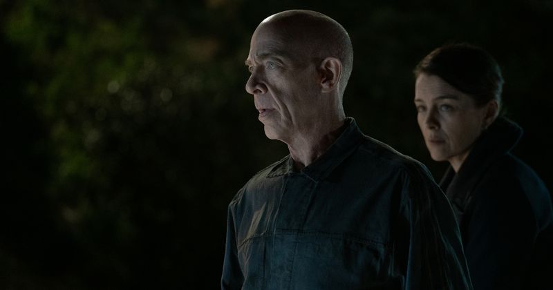 'Counterpart' season 2 episode 7: A crisis for the counterparts and a world with two Meccas