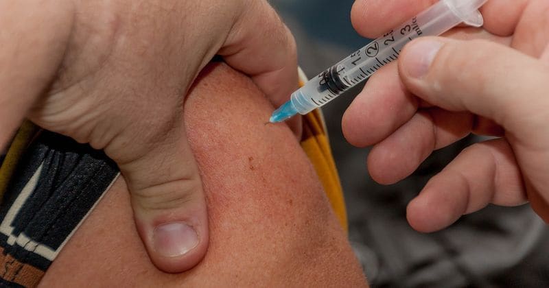 Family urges parents to get children vaccinated after 7-year-old daughter dies from flu complications