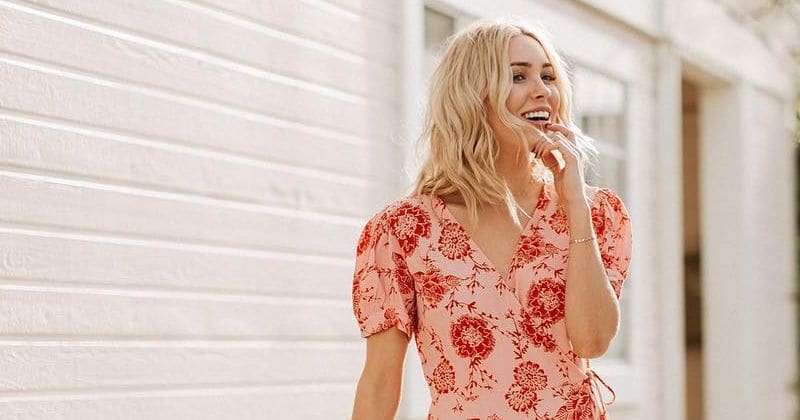 'The Bachelor' Season 23: Cassie Randolph wins fans' support after she tweets about bullying and the show's 'characters' being real people