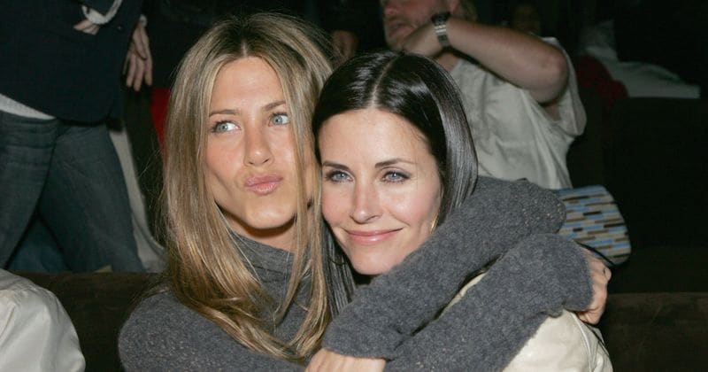 Courteney Cox opens up about scary flight emergency while jetting off with Jennifer Aniston on her birthday