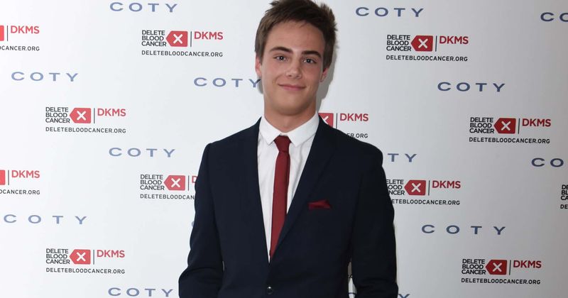 National Teen Driver Safety Week: Actor and singer Kevin Quinn chips in for 'Not Safe for Wheels' campaign with a sing-along