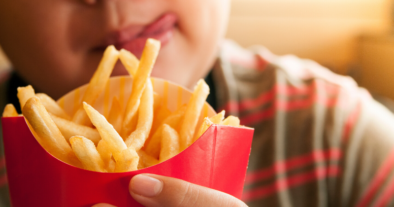 Childhood obesity: Children living close to junk food outlets more likely to be overweight, says New York University study