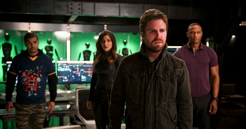 'Arrow' Season 8 Episode 3's ending unites the present and future Team Arrows for a showdown with the Deathstrokes
