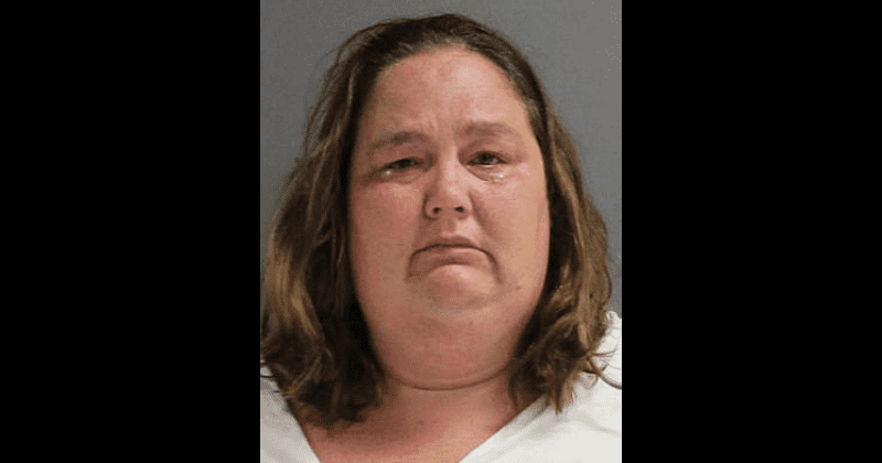 Florida woman, 40, gives birth to twins after allegedly sexually assaulting teen for years