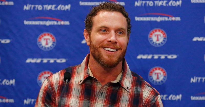 Ex-MLB All-Star Josh Hamilton hit daughter repeatedly with closed fist before ripping her sweatshirt, charged