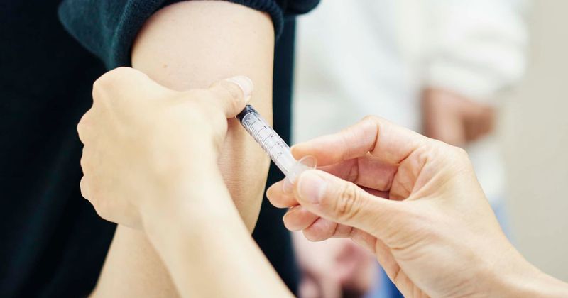 Anti-vaxxer mom says she infected Halloween candy with son's chickenpox to give other children 'natural immunity'