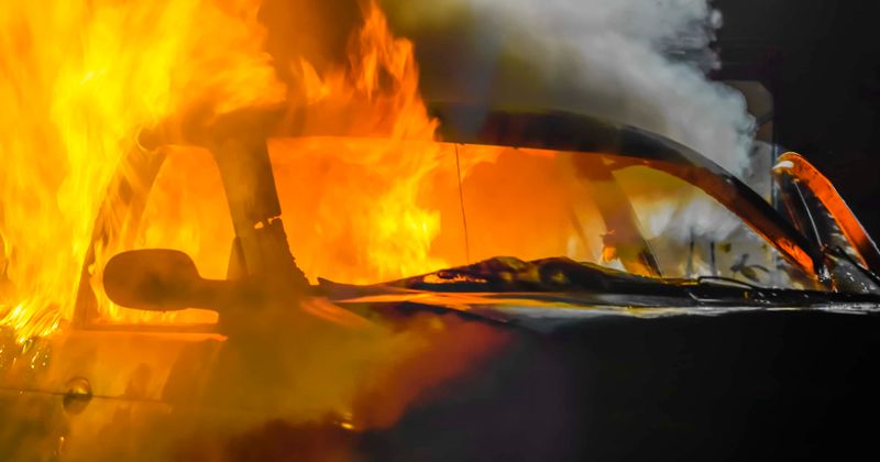Man burns to death in car as onlookers film the incident instead of rescuing him