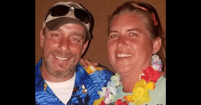 Missing US Navy veteran and wife found buried in shallow grave on Texas beach, deaths ruled homicide