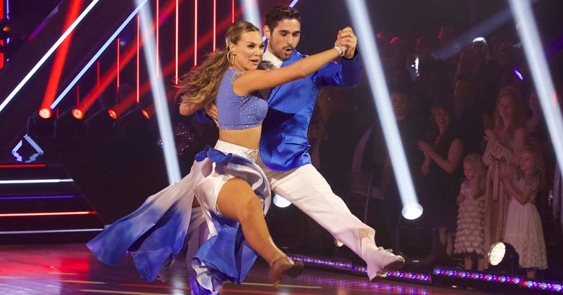 'Dancing With The Stars' Season 28: Hannah Brown brings her A-game to her quickstep routine and fans are in awe