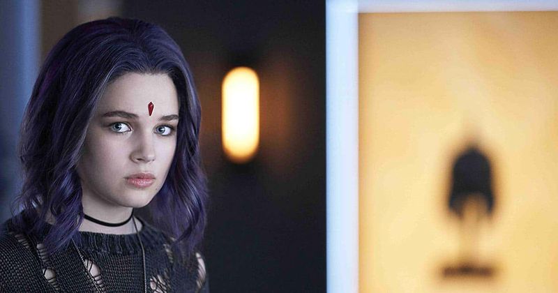 'Titans' Season 2 Episode 10 hints at Raven's powers having a mind of their own and this is quite confusing
