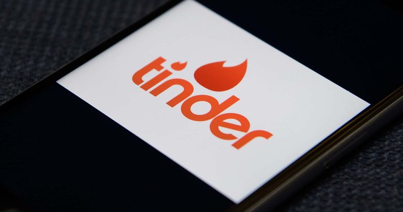 Tinder date accused of murdering British backpacker thoroughly cleaned up blood spattered on the floor, say cops