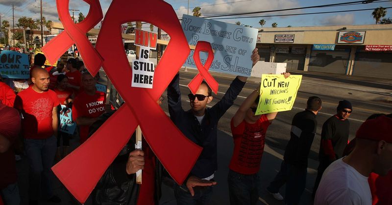 Kansas man fired from restaurant after being diagnosed HIV positive, claims lawsuit