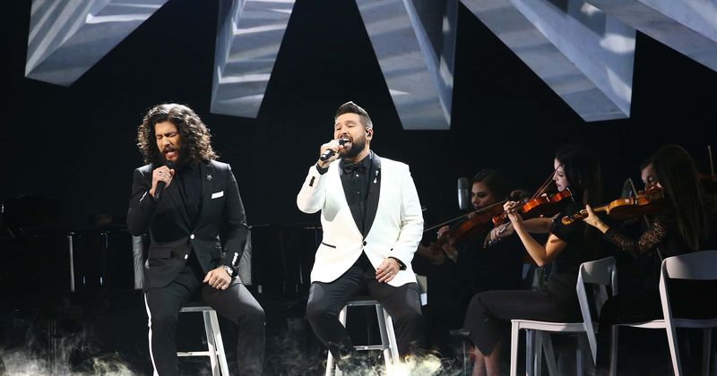 CMA Awards 2019: Fans rage against 'poppy' awards show and ask 'where's the country'