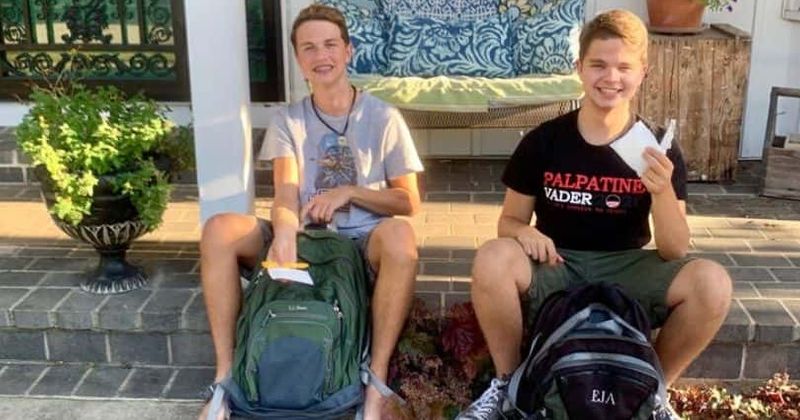 Teen brothers praised for carrying tampons and pads in their backpacks to help out female classmates in cases of emergency