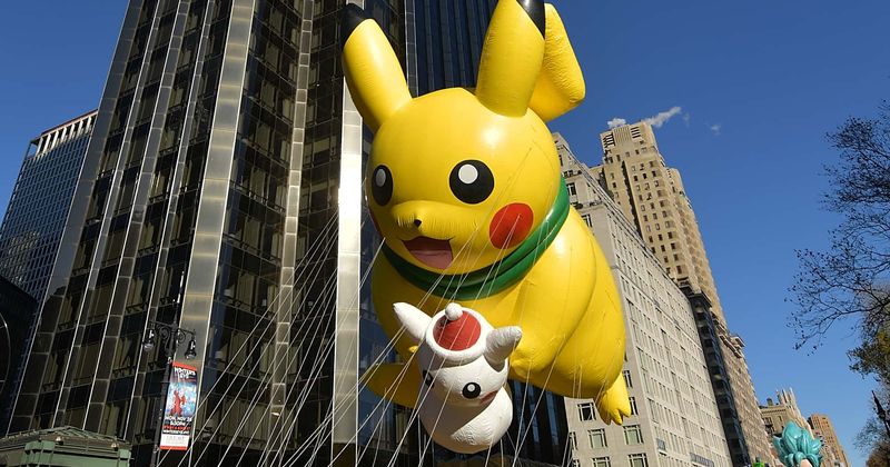 Strong winds during Macy's Thanksgiving Parade may leave the iconic balloons grounded this year