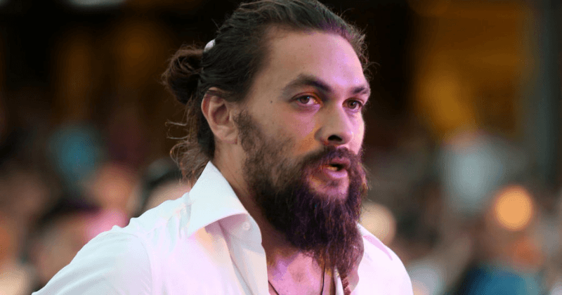 'Aquaman' Jason Momoa's plane forced to make emergency landing after engine fire scare