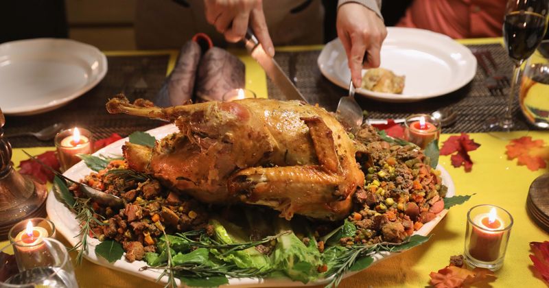 Grandma who invited wrong teen for Thanksgiving dinner in 2016 continues tradition for fourth year in a row